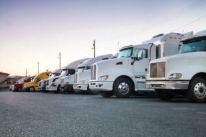 fleet of white trucks with Commercial Insurance in Dallas, Garland, Frisco, Allen, Plano, Wylie & Surrounding Areas 